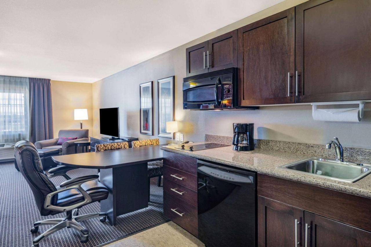 Hawthorn Suites By Wyndham Williston Zewnętrze zdjęcie